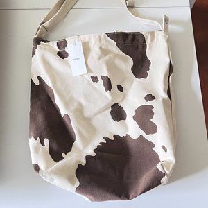 baggu NWT duck bag in cow print